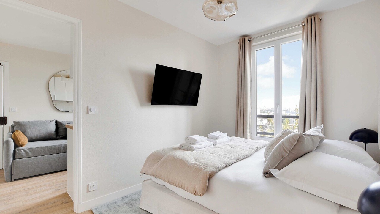 Photo of Bedroom in Petit-Ivry