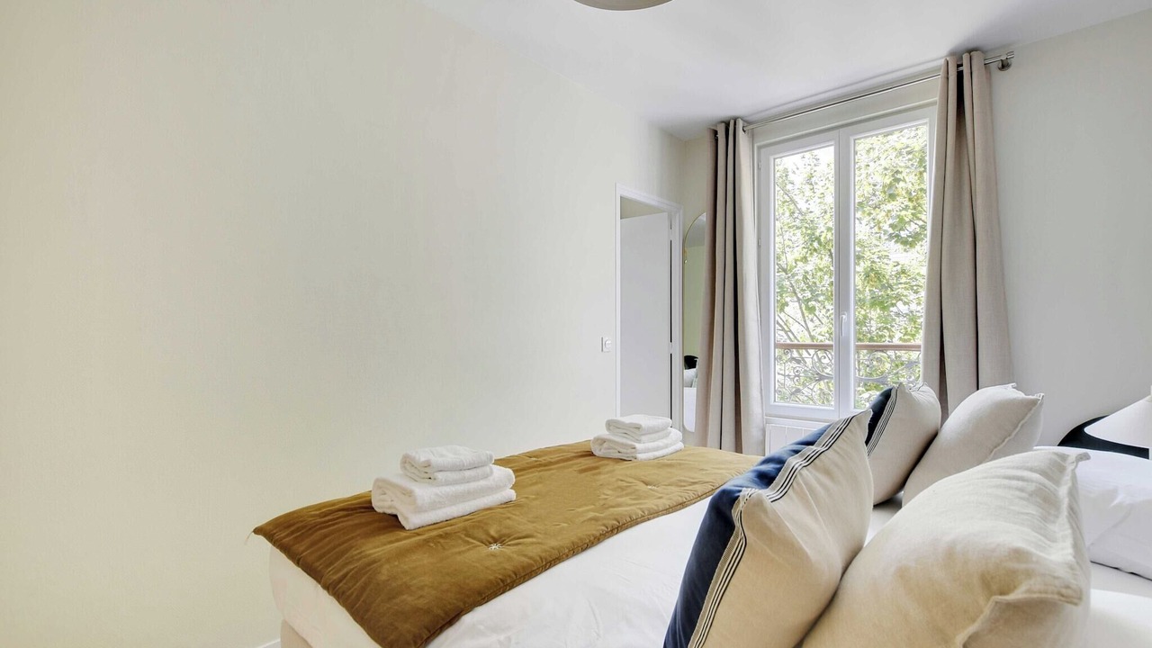 Photo of Bedroom in Petit-Ivry