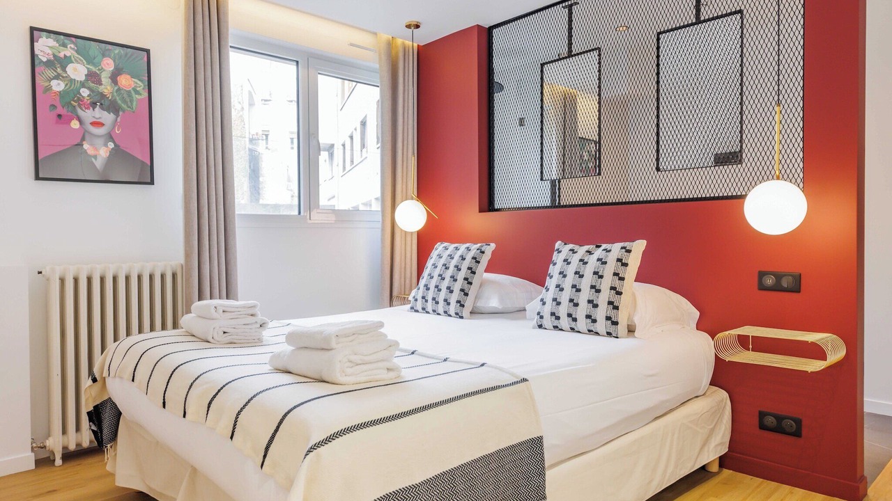 Photo of Bedroom in Hopital Saint-Louis