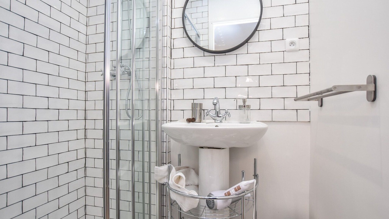 Photo of Bathroom in 10th Arrondissement