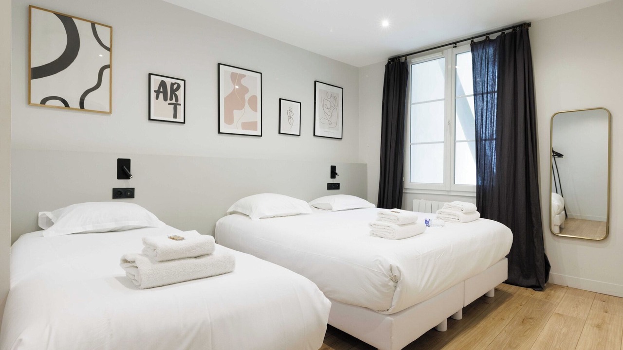 Photo of Bedroom in Porte-Saint-Martin