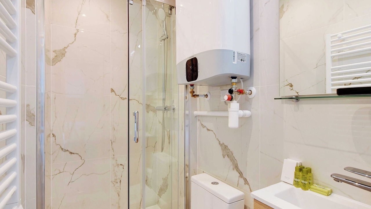 Photo of Bathroom in Petit-Ivry