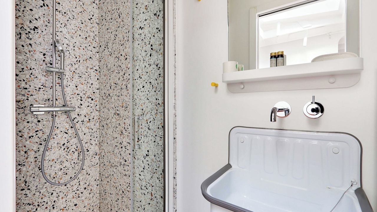 Photo of Bathroom in Quartier de la Goutte-d'Or