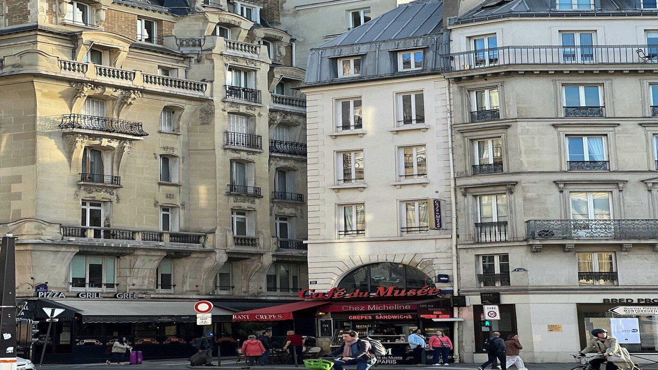 Photo of Others in Porte-Saint-Martin