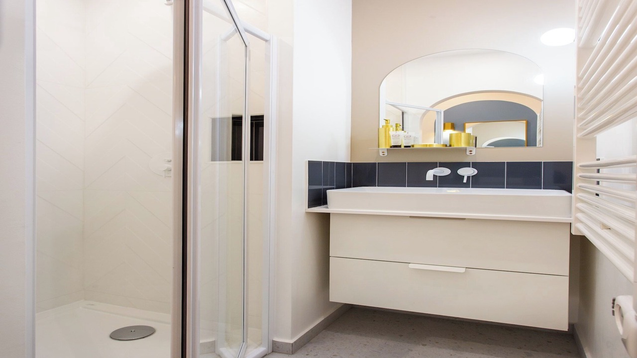 Photo of Bathroom in Quartier de Rochechouart