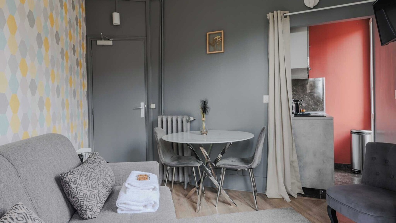 Photo of Livingroom in Porte-Saint-Martin