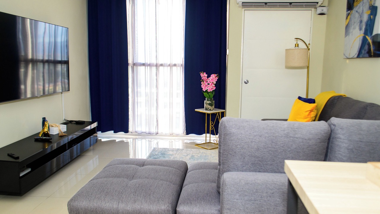 Photo of Livingroom in Portmore