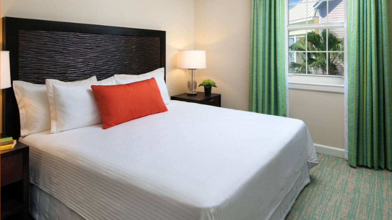 Photo of Bedroom in Paradise Island