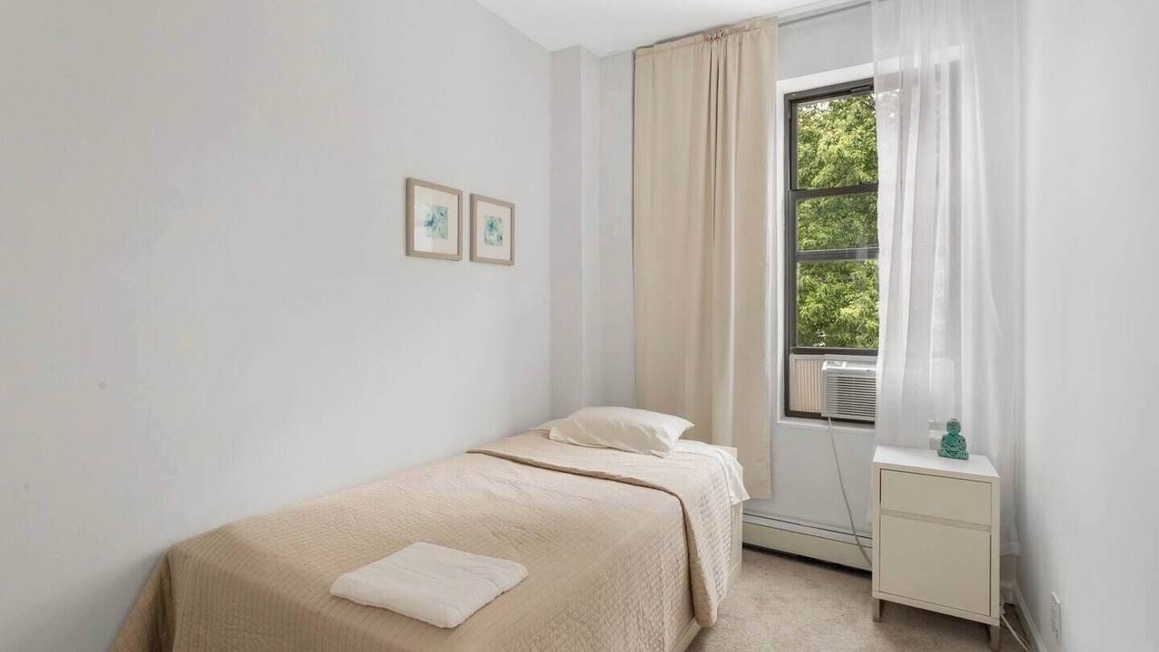 Photo of Bedroom in East Flatbush