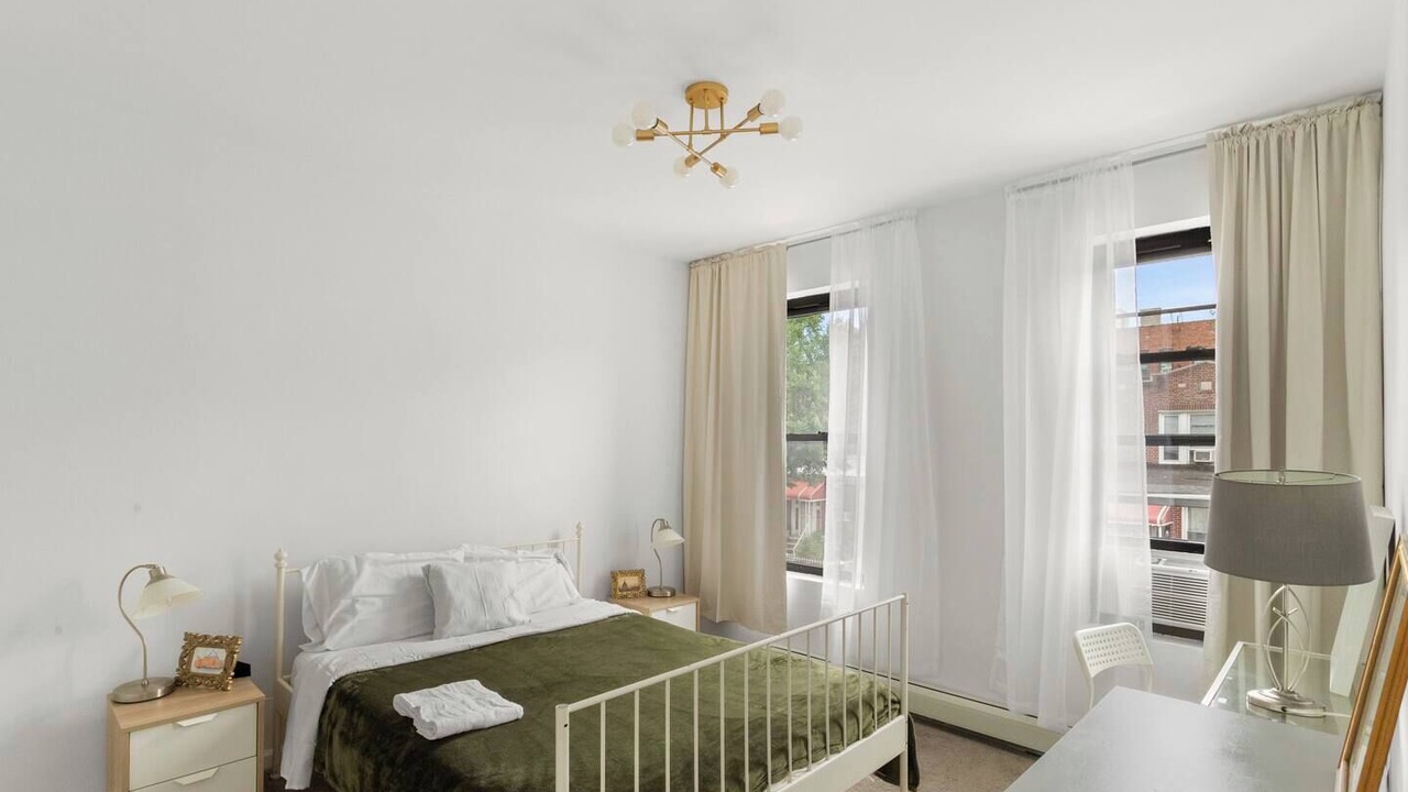 Photo of Bedroom in East Flatbush