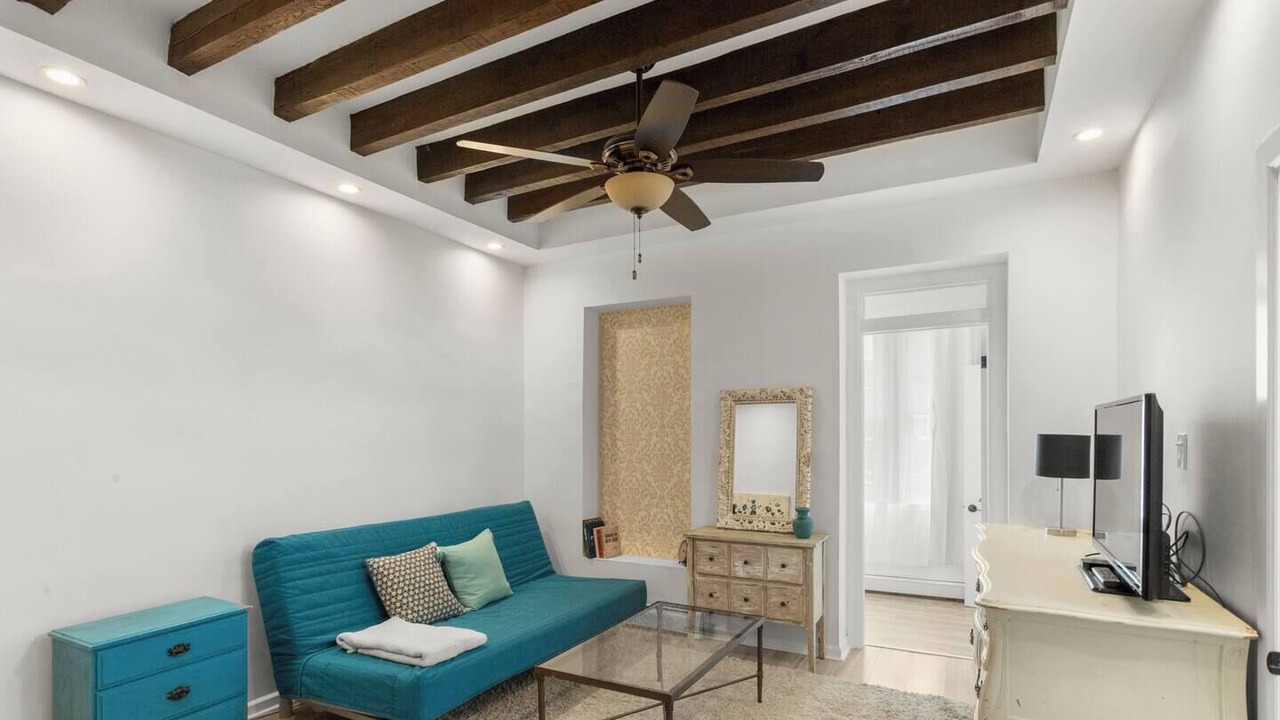 Photo of Livingroom in East Flatbush