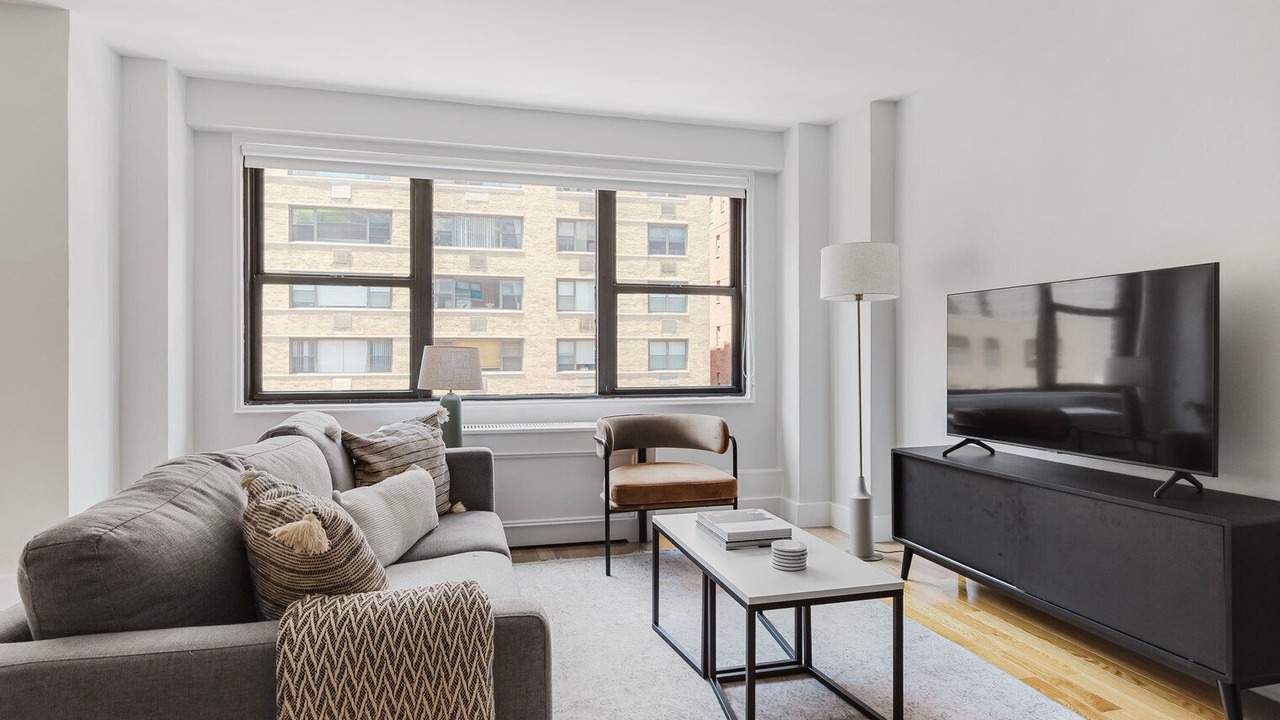 Photo of Livingroom in Midtown South