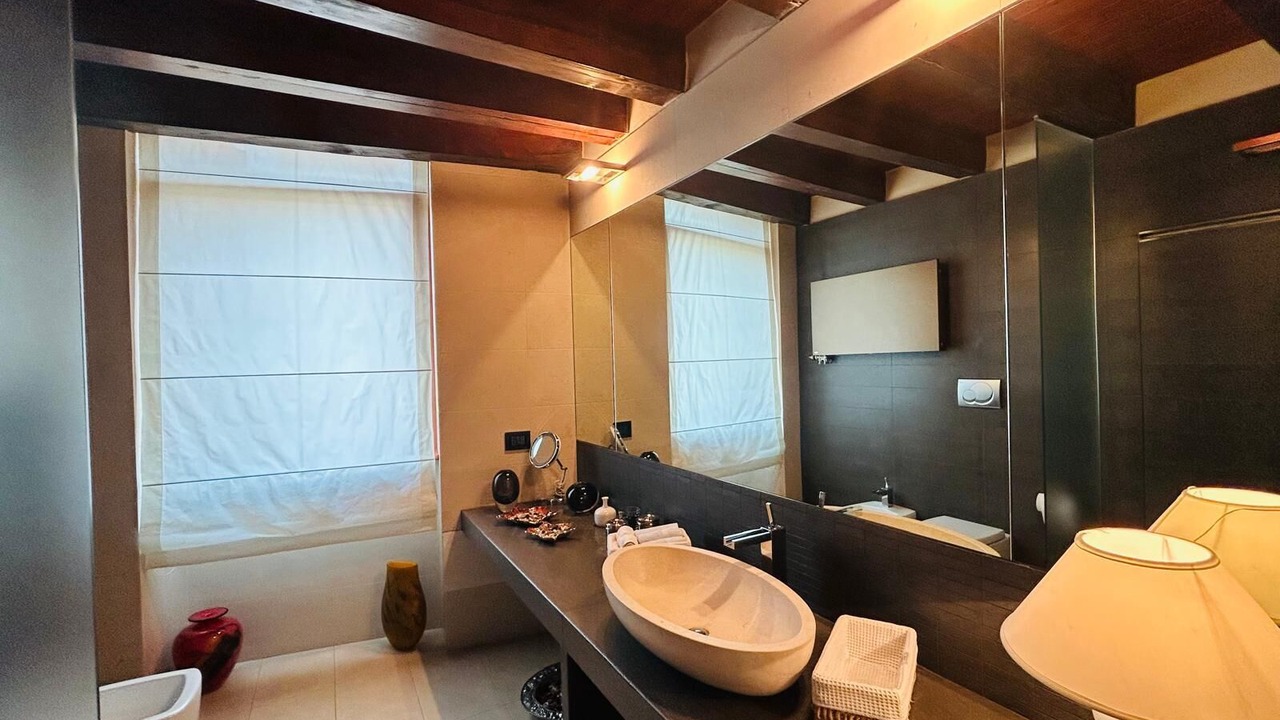 Photo of Bathroom in Verona City Centre