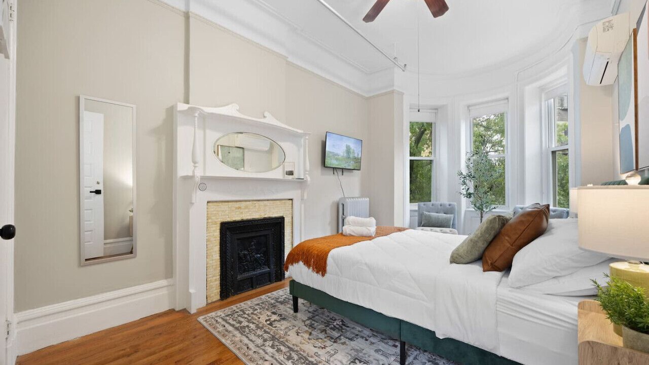 Photo of Bedroom in Upper Manhattan