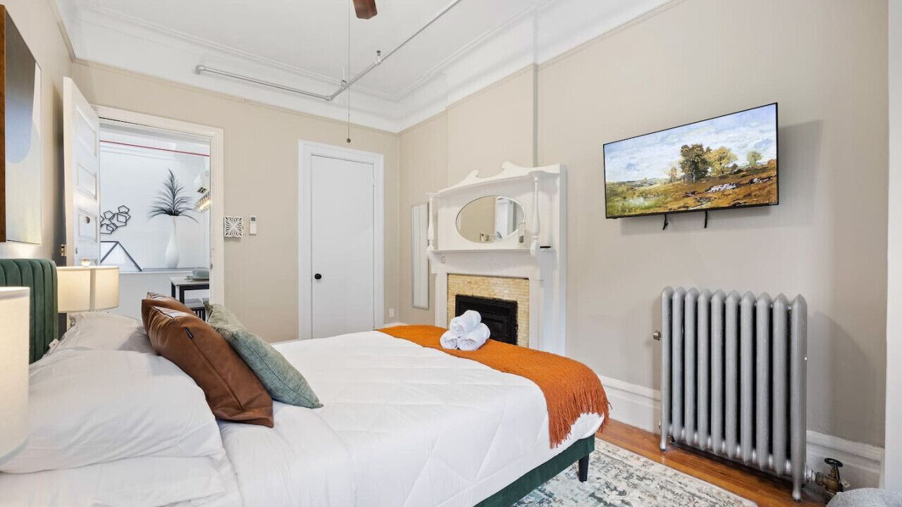 Photo of Bedroom in Upper Manhattan
