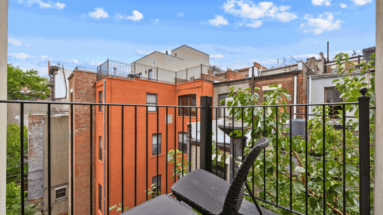 Photo of Outdoor in Upper Manhattan