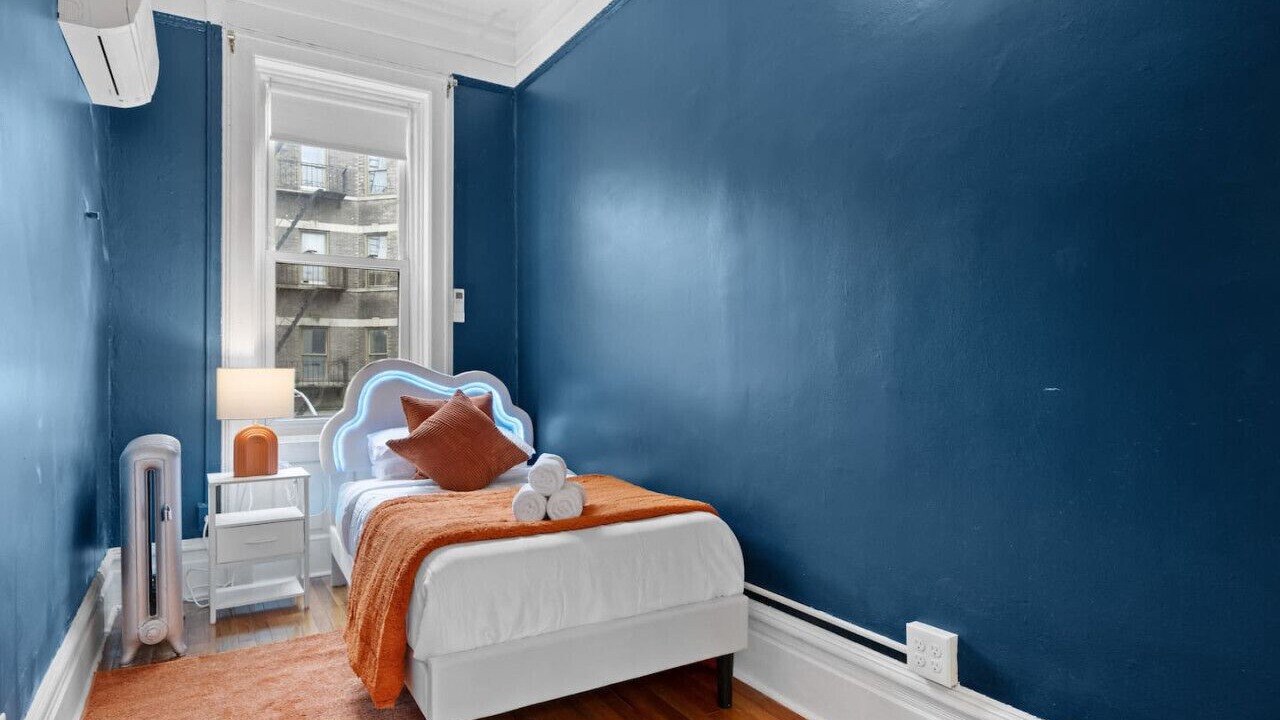 Photo of Bedroom in Upper Manhattan