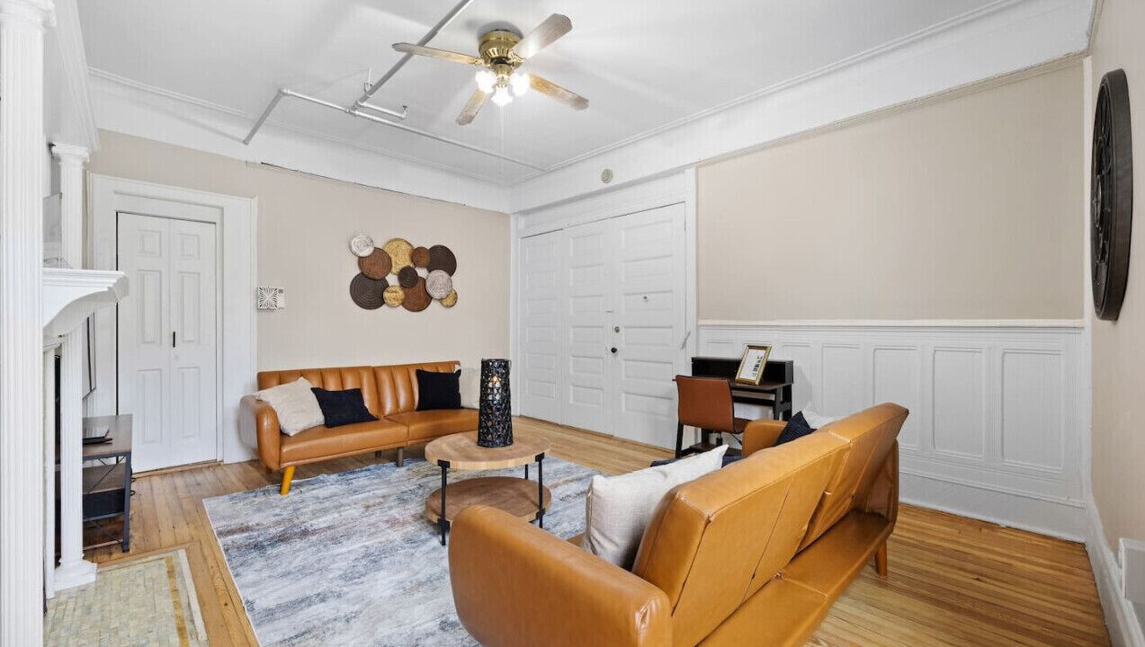 Photo of Livingroom in Upper Manhattan