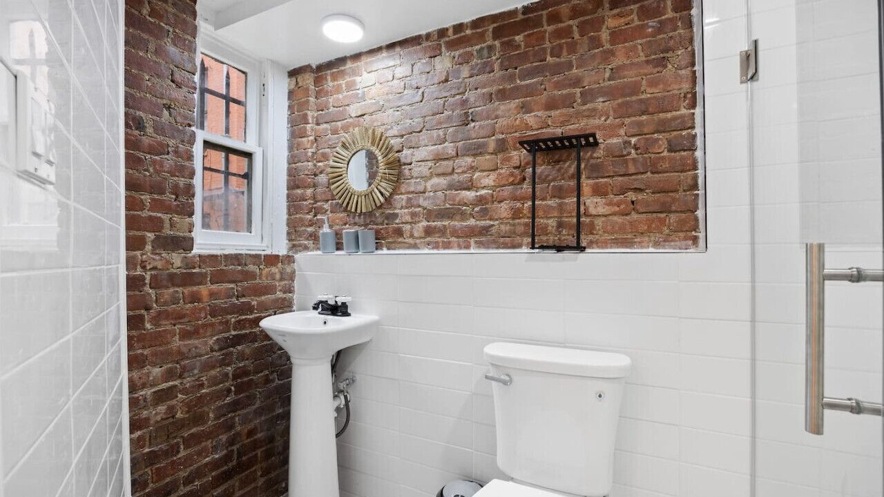 Photo of Bathroom in Upper Manhattan
