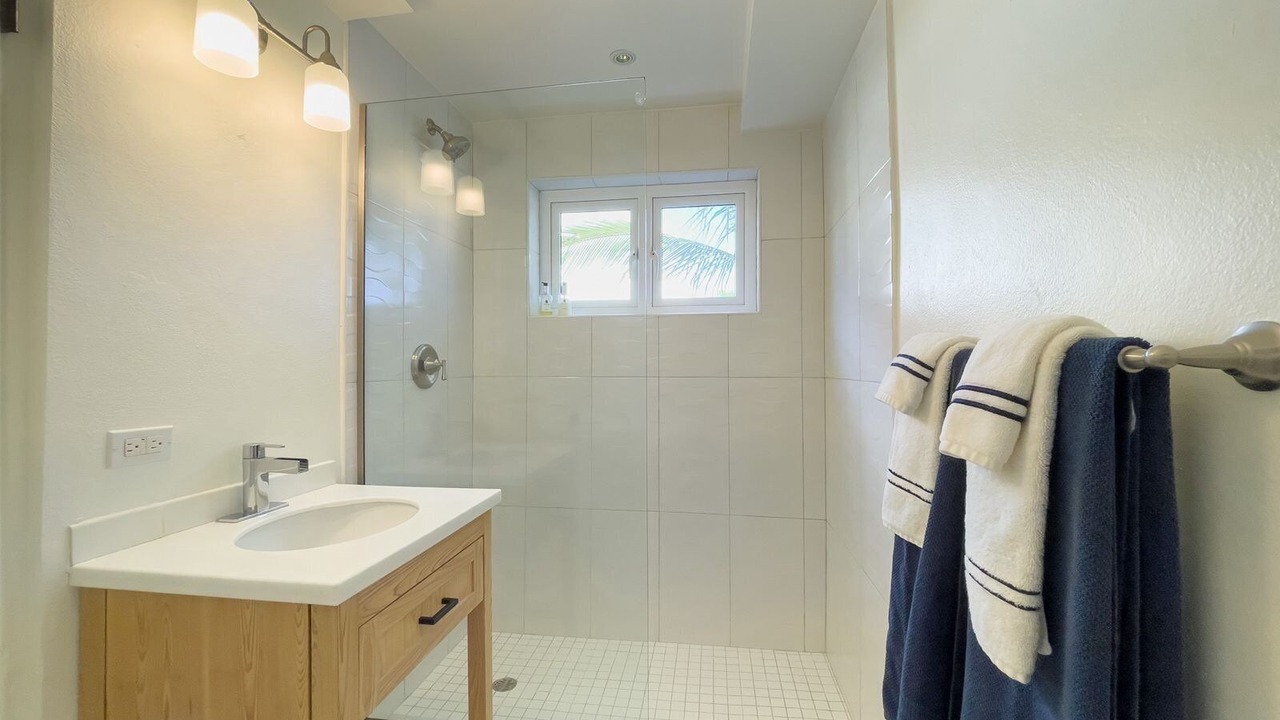 Photo of Bathroom in South Palmetto Point