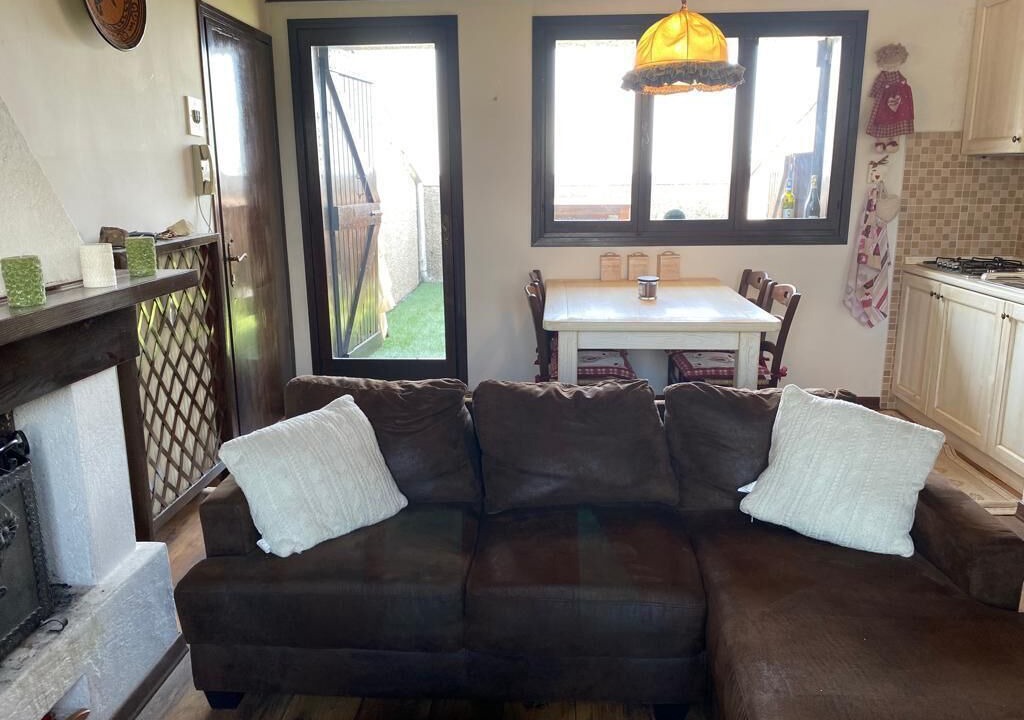 Photo of Livingroom in Conco