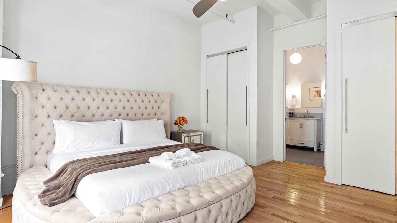 Photo of Bedroom in Midtown South