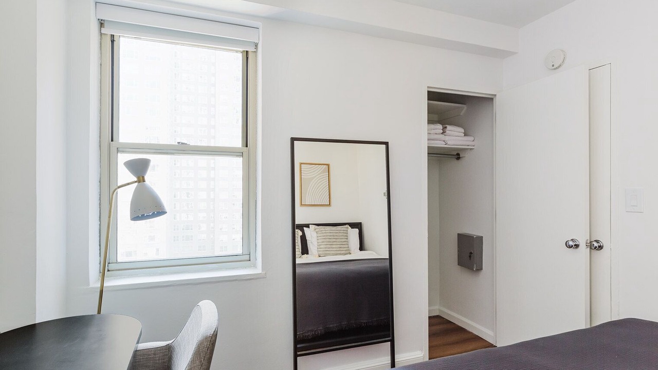 Photo of Bedroom in Sutton Place