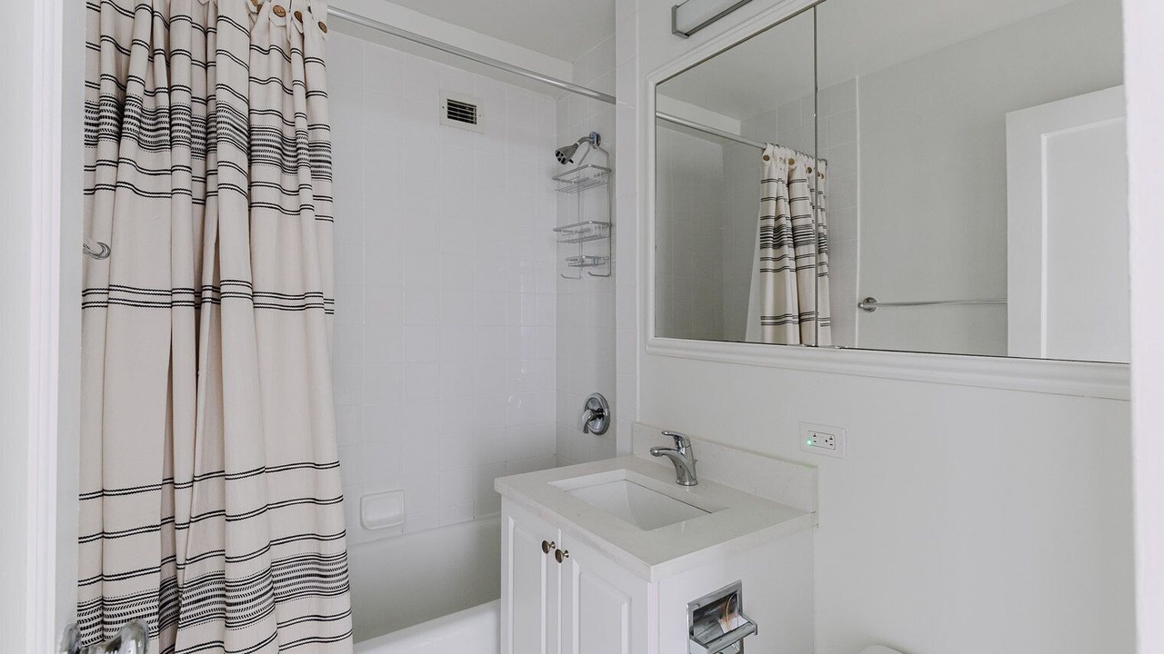 Photo of Bathroom in Sutton Place