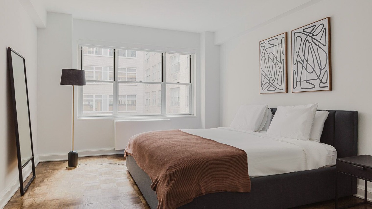 Photo of Bedroom in Sutton Place