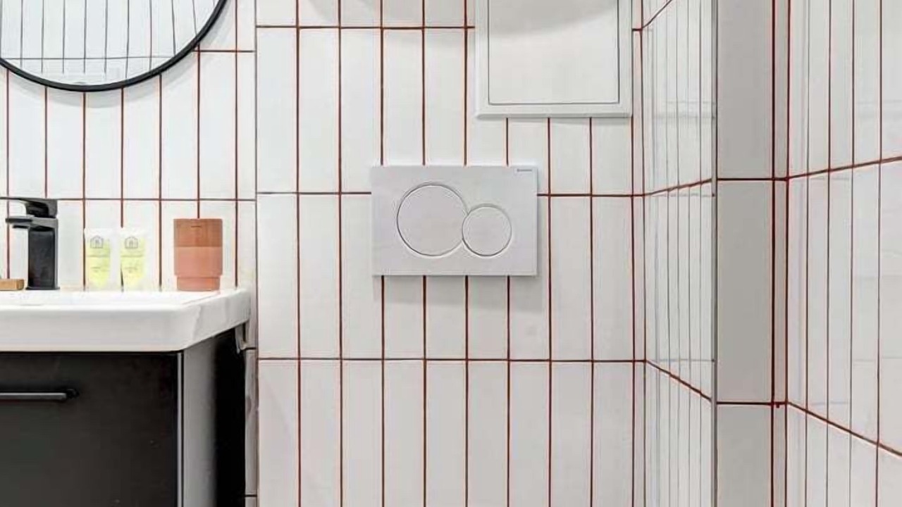 Photo of Bathroom in 10th Arrondissement