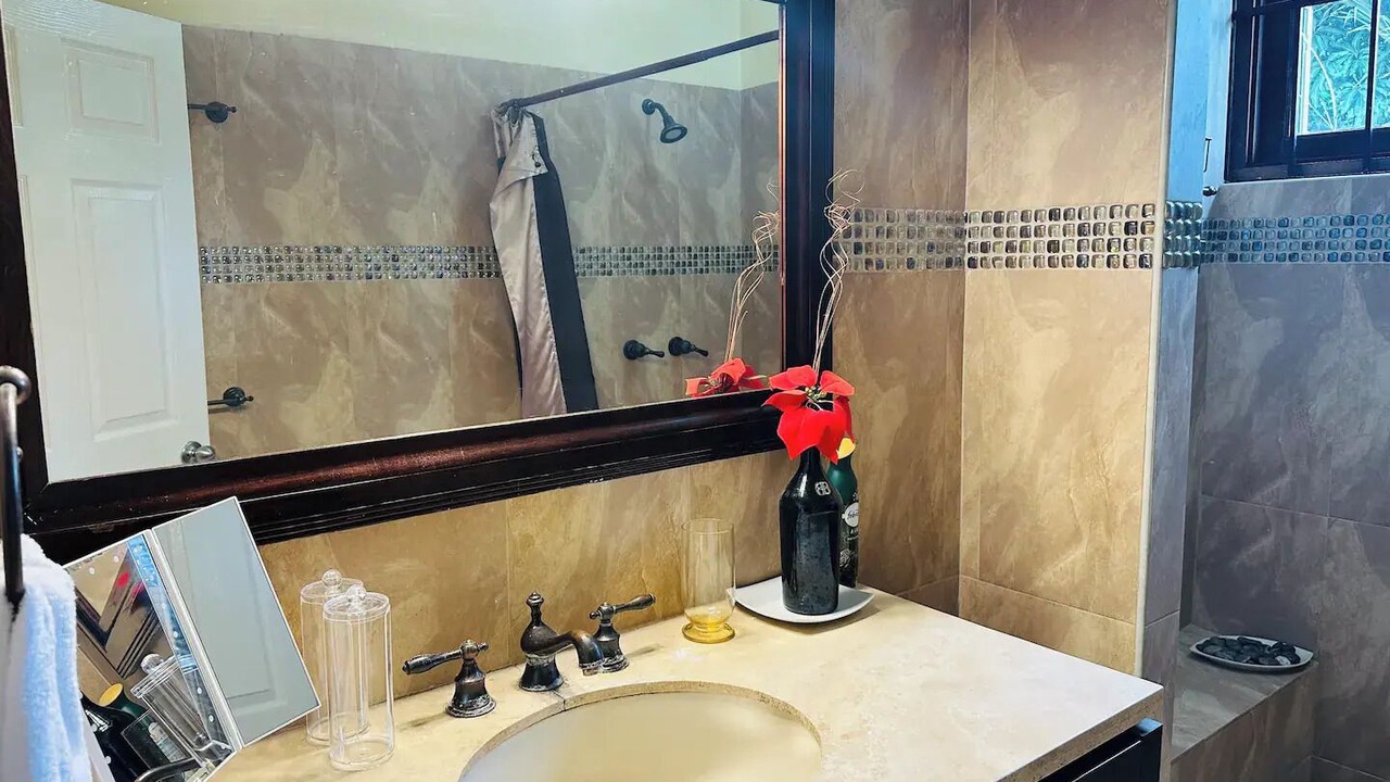 Photo of Bathroom in Gordon Town
