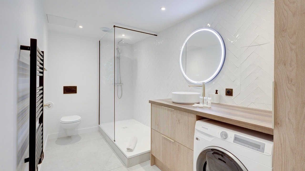 Photo of Bathroom in Les Iles
