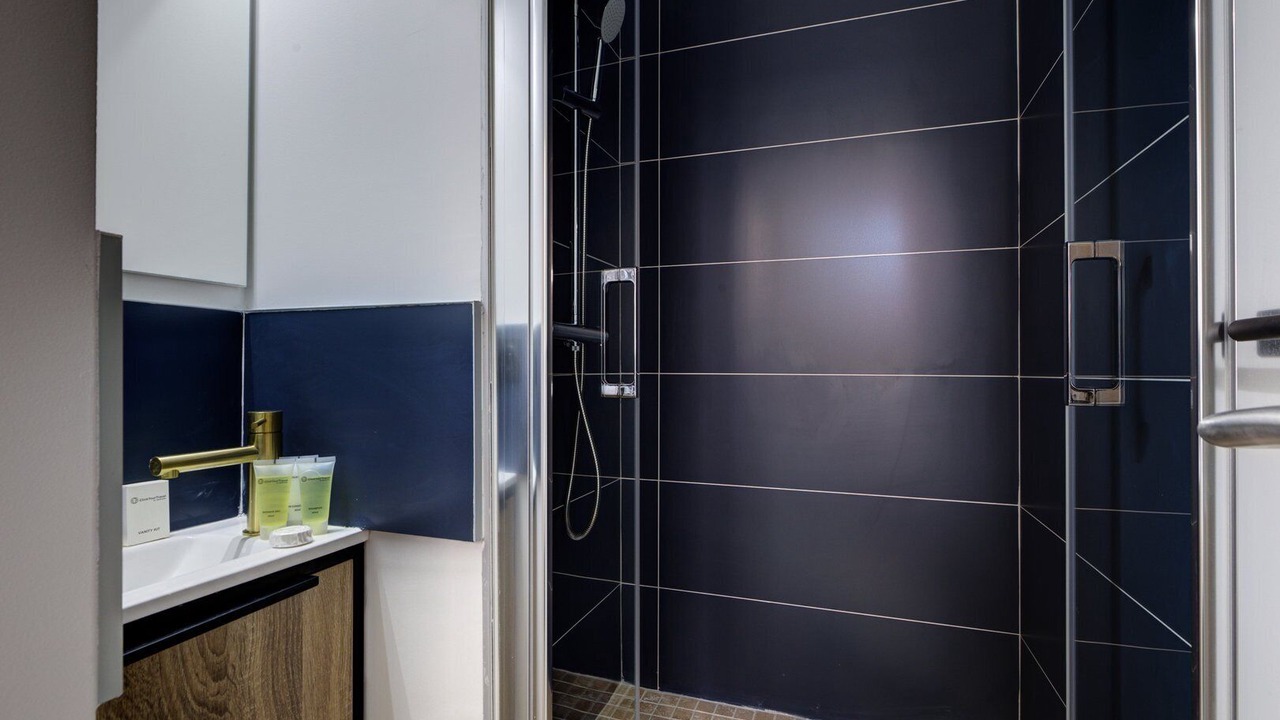 Photo of Bathroom in Les Iles