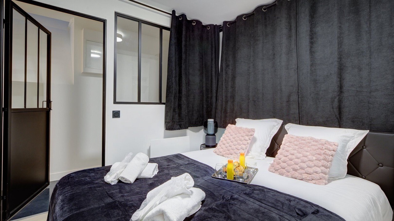 Photo of Bedroom in Les Iles