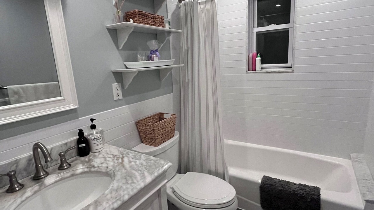 Photo of Bathroom in Bay Ridge