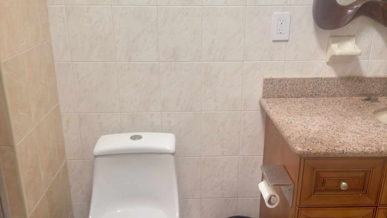 Photo of Bathroom in Bahamia West