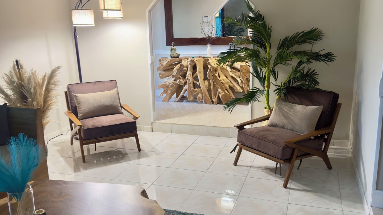 Photo of Bedroom in Bahamia West