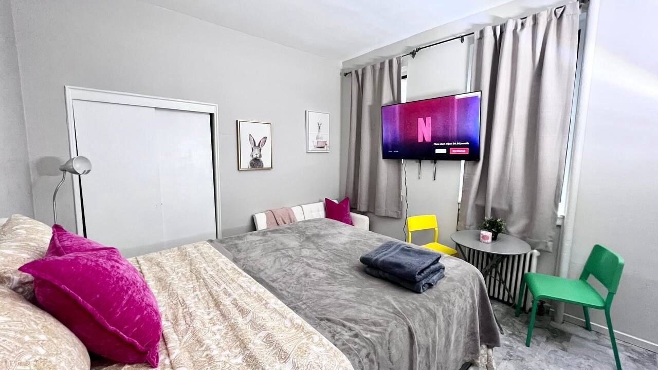 Photo of Bedroom in Sutton Place