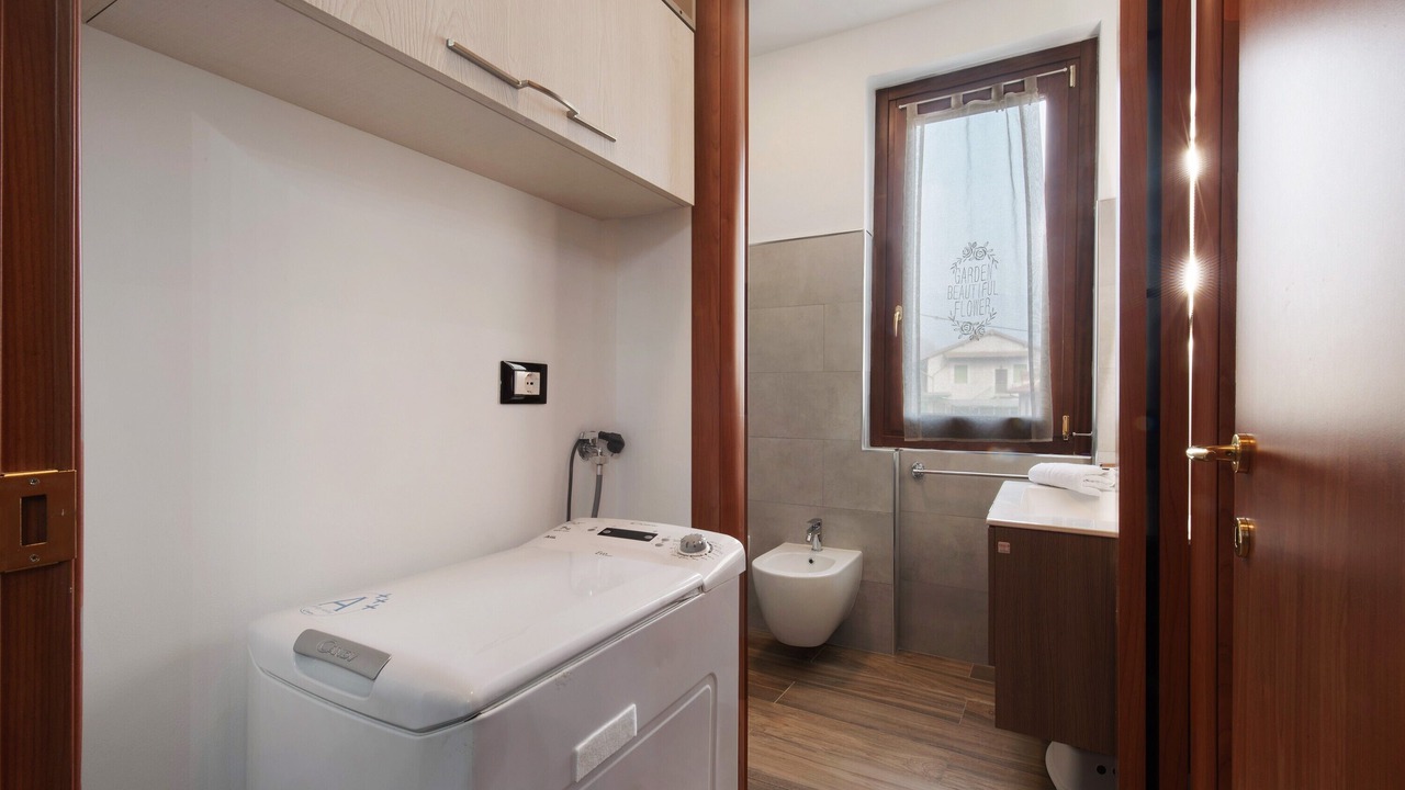 Photo of Bathroom in Pomeo