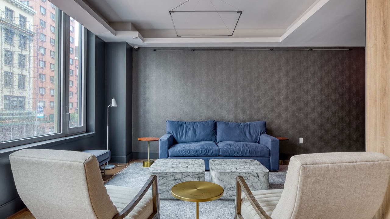 Photo of Livingroom in Peter Cooper Village