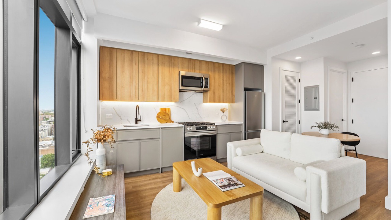 Photo of Livingroom in Bath Beach