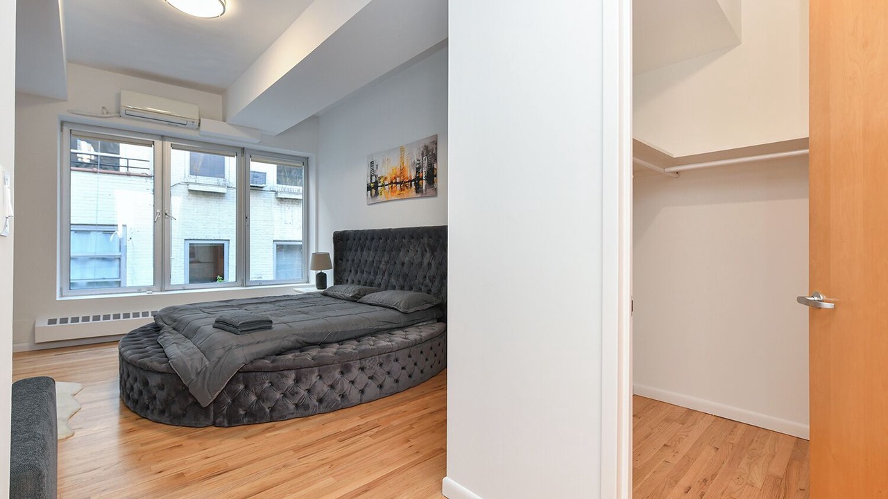 Photo of Bedroom in Civic Center