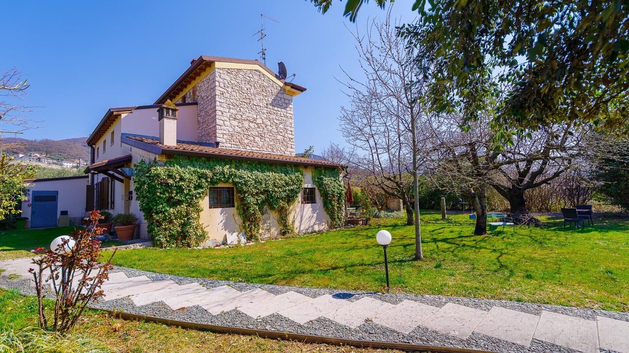 Photo of Outdoor in Negrar