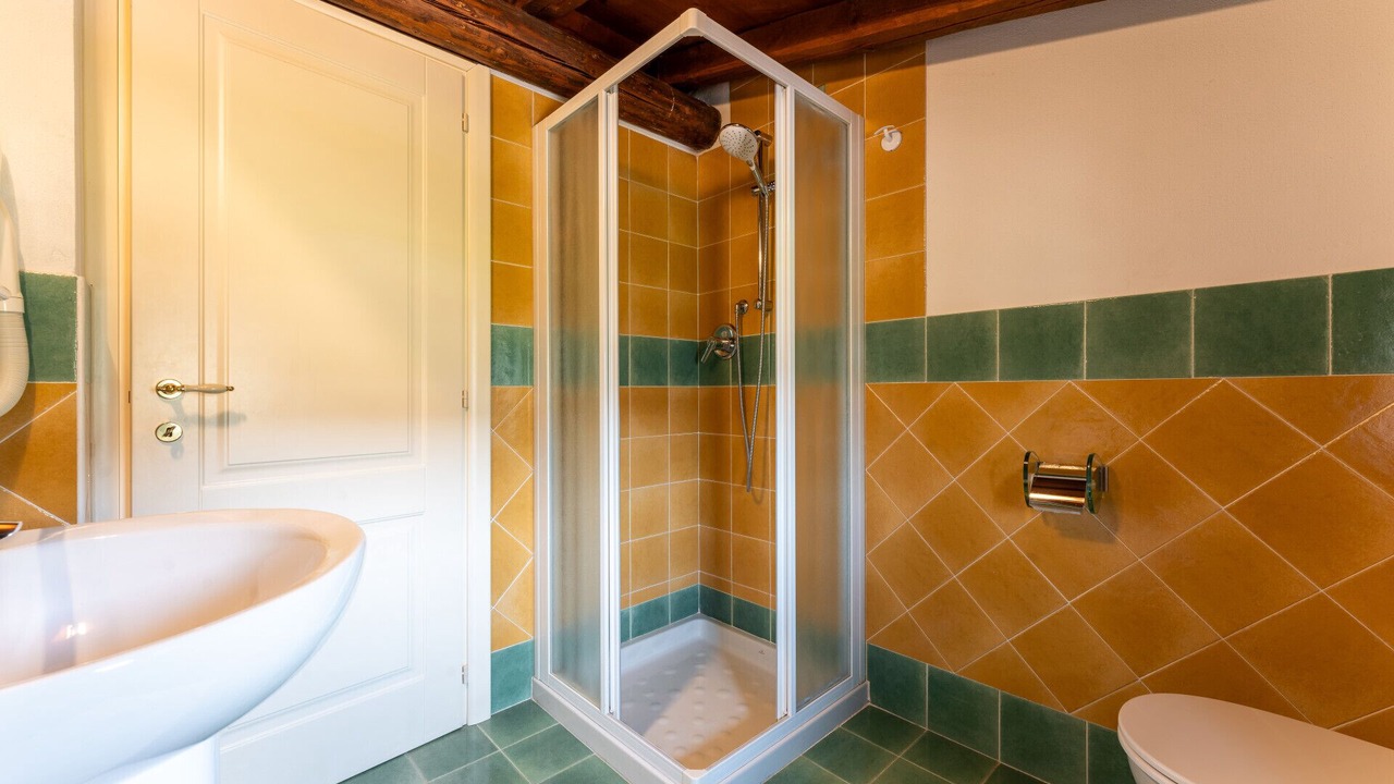 Photo of Bathroom in Negrar