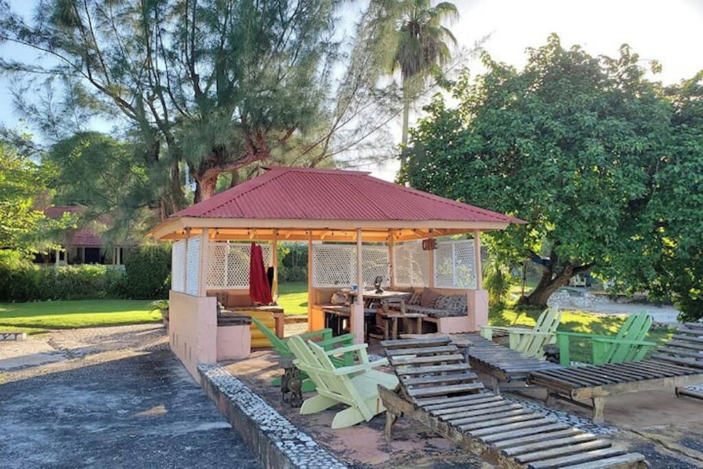 Photo of Outdoor in Savanna la Mar