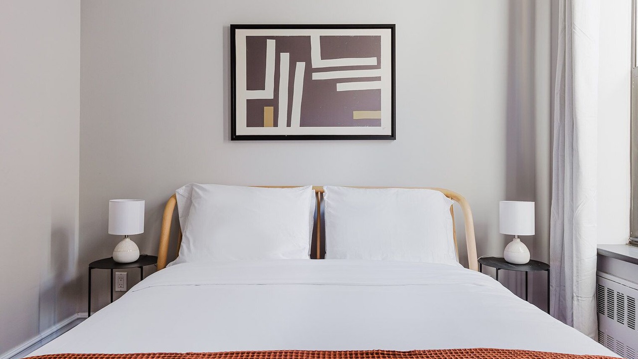 Photo of Bedroom in Peter Cooper Village