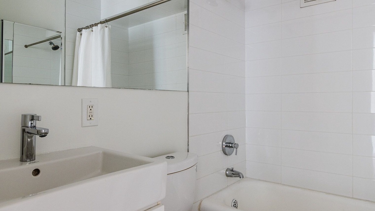 Photo of Bathroom in Sutton Place