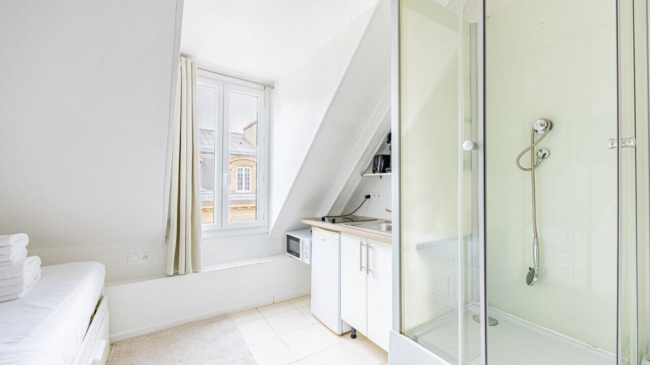 Photo of Bedroom in Porte-Saint-Martin