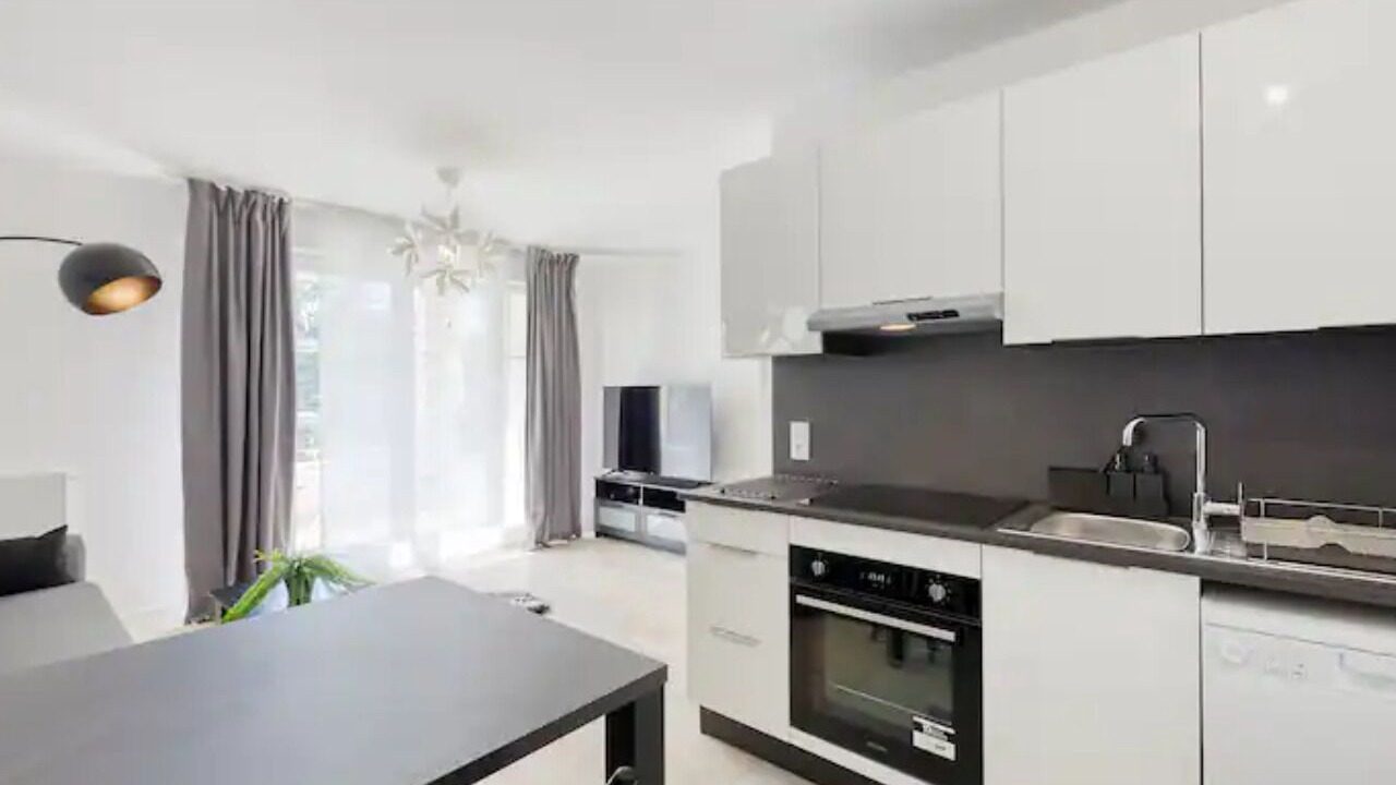 Photo of Kitchen in Le Plessis-Robinson
