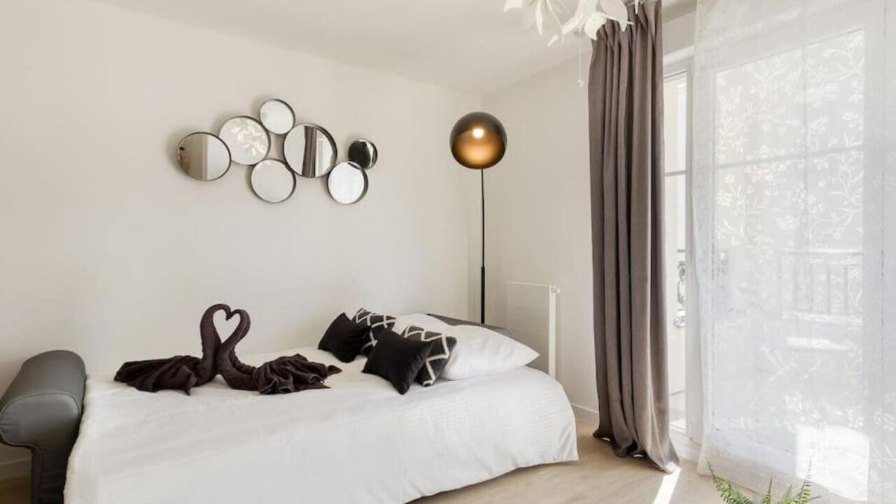 Photo of Bedroom in Le Plessis-Robinson